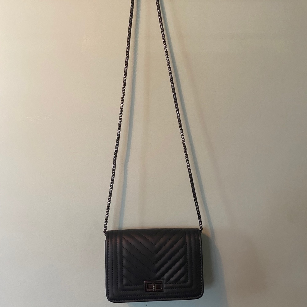 Black Chain Crossbody